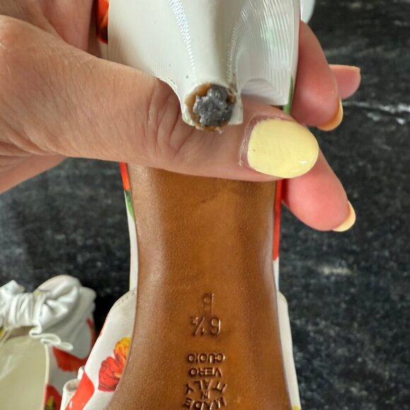 Casadei Retro White Open-Toe Mule Heels with Bow Detail Women's Size 6.5 - Picture 10 of 15